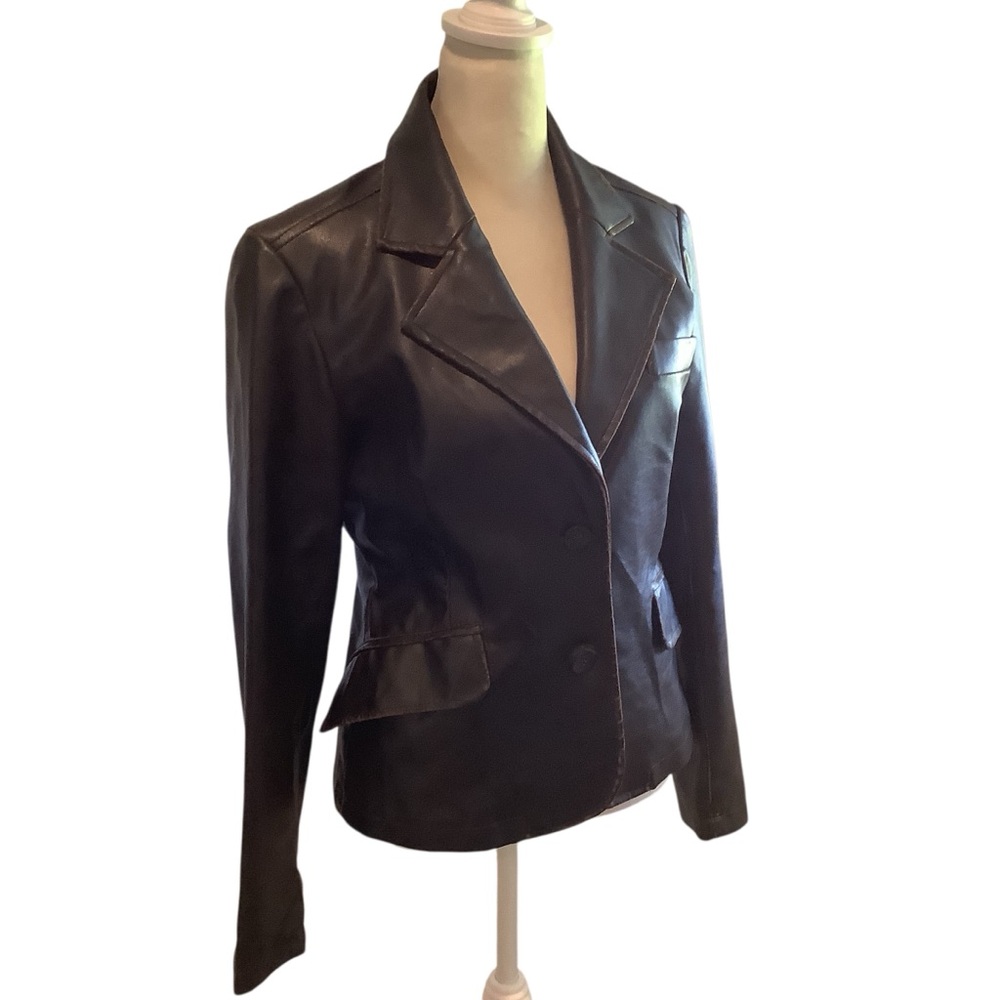 Clothing RVT Women's Distressed Faux Leather Blazer Excellent Condition Size S